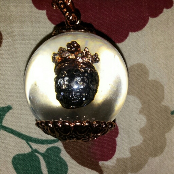Betsey Johnson necklace