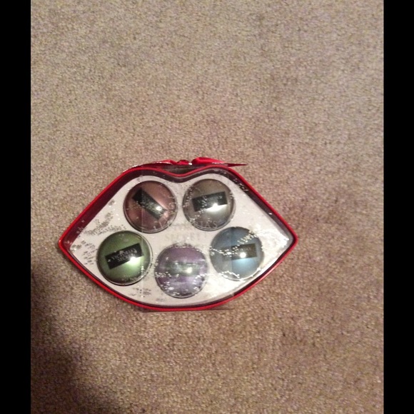 Victoria's Secret Lip Tin 5 pack