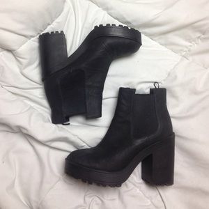 H&M chunky boots