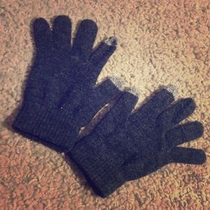 Dark Gray Texting Accessible Gloves