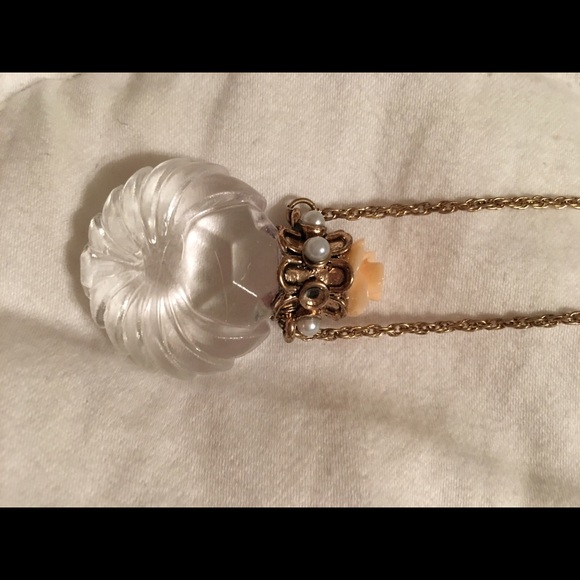 Perfume bottle necklace