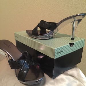 Jacqueline Ferrar Black Glitter Heels