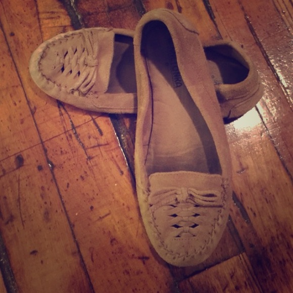 💜ADORABLE WEAVE LEATHER MOCS! 7.5 GREAT CONDITION