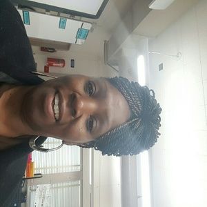 Meet your Posher, Eleanor