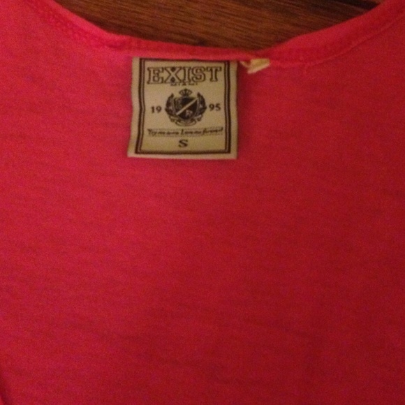 🎀PreLoved boss t shirt - Picture 2 of 3