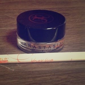 Reserved for Taneshia! Anastasia dipbrow