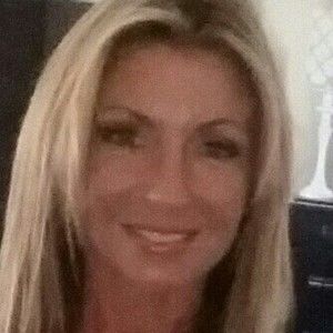 Meet your Posher, Kelli