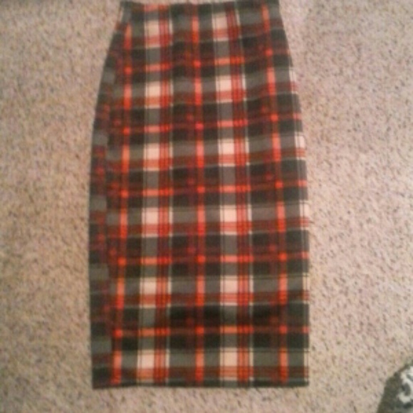 Plaid skirt