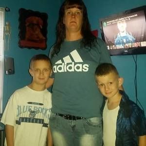 Meet your Posher, Denise