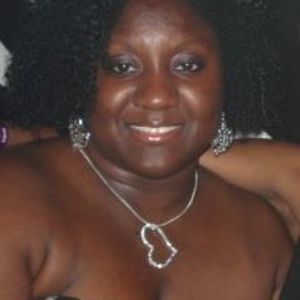 Meet your Posher, Monique