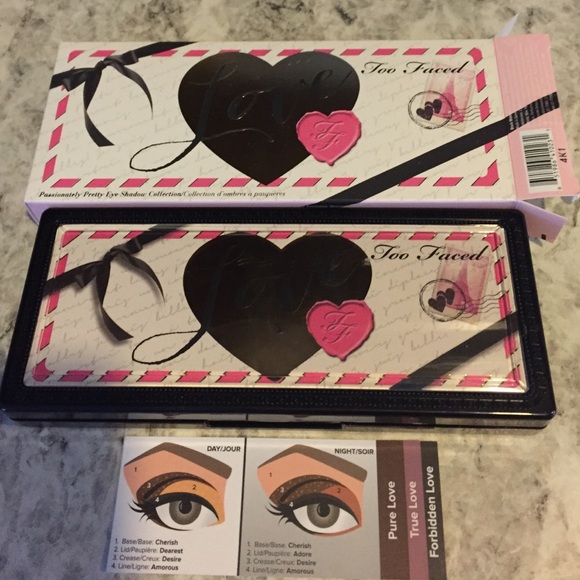 Too Faced Love eye shadow palette