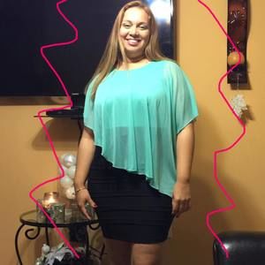 Meet your Posher, Yoli