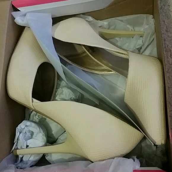 Charlotte Russe Nude Heels