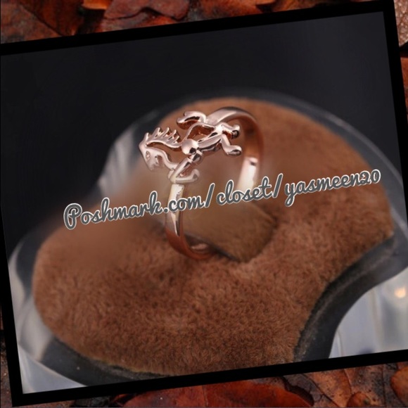 New Rose Gold Horse Ring - Picture 2 of 2