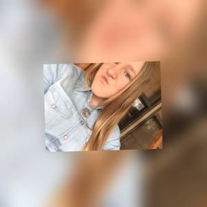 Meet your Posher, Caitlyn