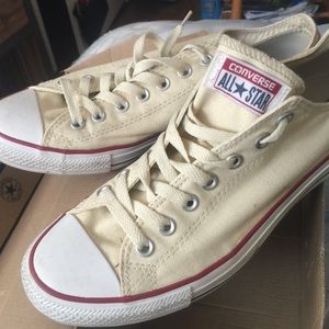 Women's size 11 MENS size 9 converse