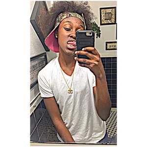 Meet your Posher, Jasmine