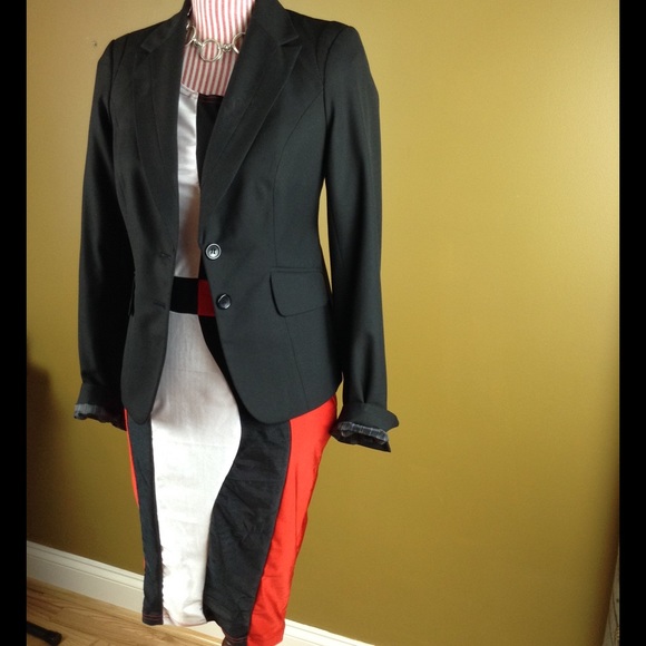 Red, Black, and White Body Dress - Picture 3 of 4