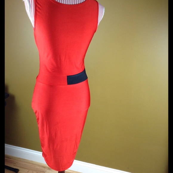 Red, Black, and White Body Dress - Picture 4 of 4