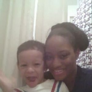 Meet your Posher, Ebony