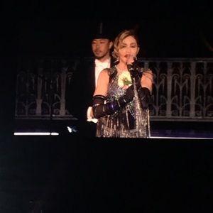 Meet your Posher, Lin