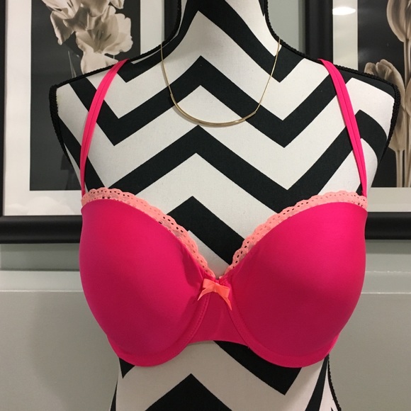 Victoria's Secret Multi-Way 😊