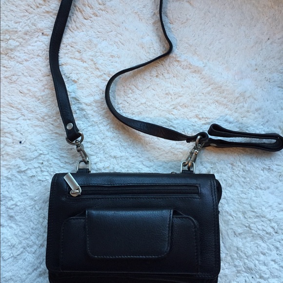 Small black clutch - Picture 2 of 2