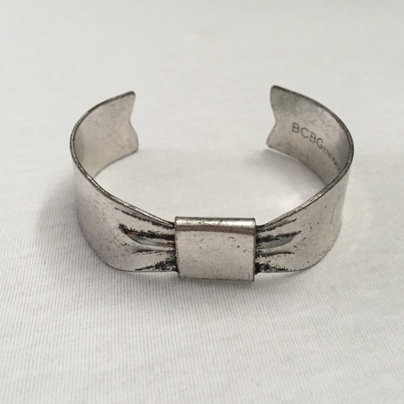 BCBGeneration distressed silver bow cuff
