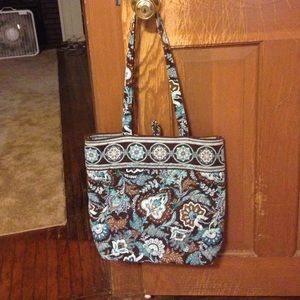 Reposh vera Bradley tote