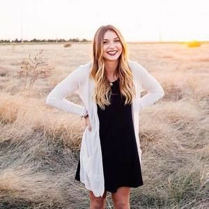 Meet your Posher, Erica