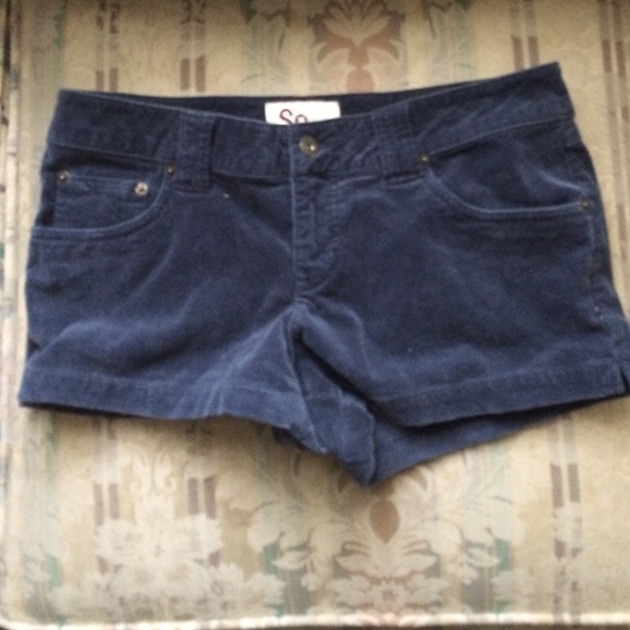 Velvet shorts