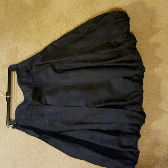 Vera Wang bubble Skirt - Picture 2 of 3