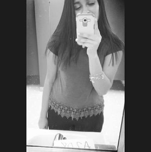 Meet your Posher, Jasmine