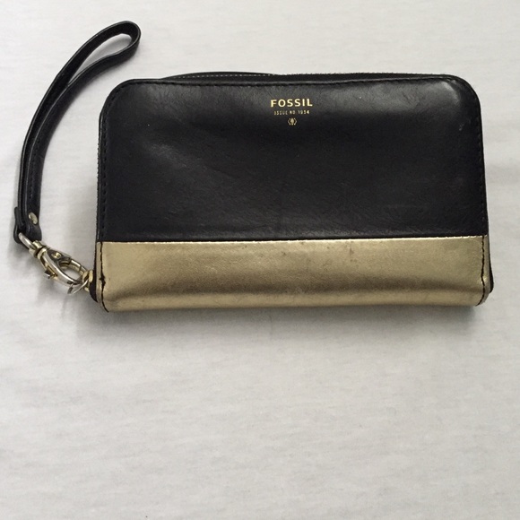 Fossil cell phone wallet