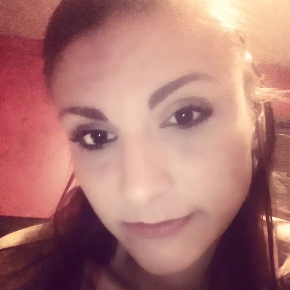 Meet your Posher, Mirannda - Picture 1 of 1