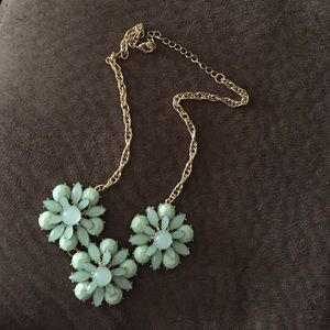 Turquoise flower necklace