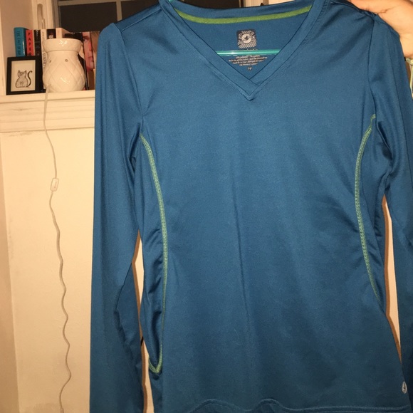 Aerie fit long sleeve shirt size large