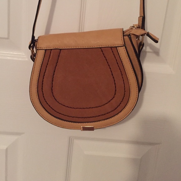 Crossbody saddle bag NWOT