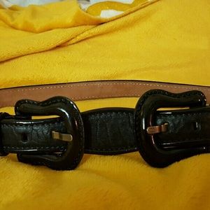 Fendi Leather belt   Offer