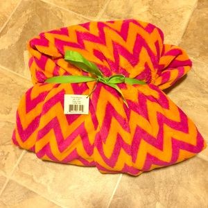 Vera Bradley throw blanket