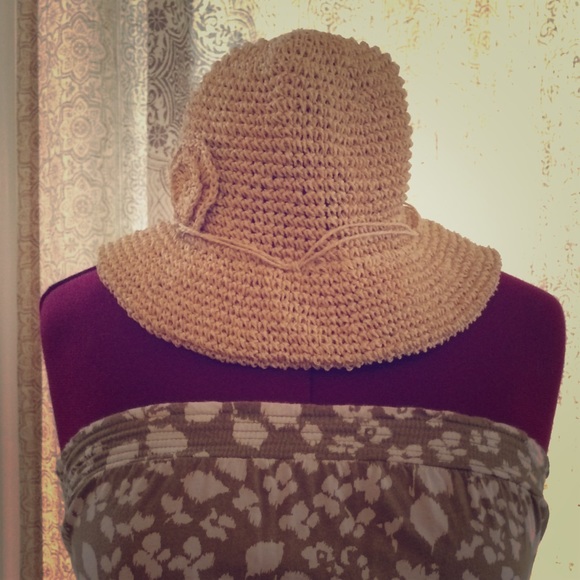 Beach hat