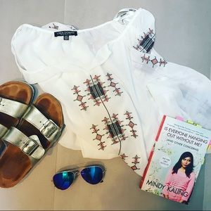 Linea Domani Boho Aztec Inspired Blouse