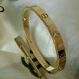 7"(16cm) gold with gems bracelet