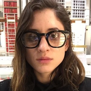 Meet your Posher, Ally