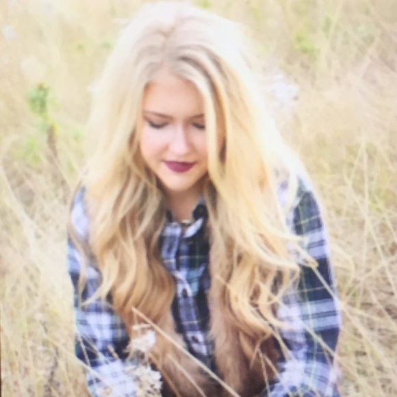 Meet your Posher, Sydney - Picture 2 of 2