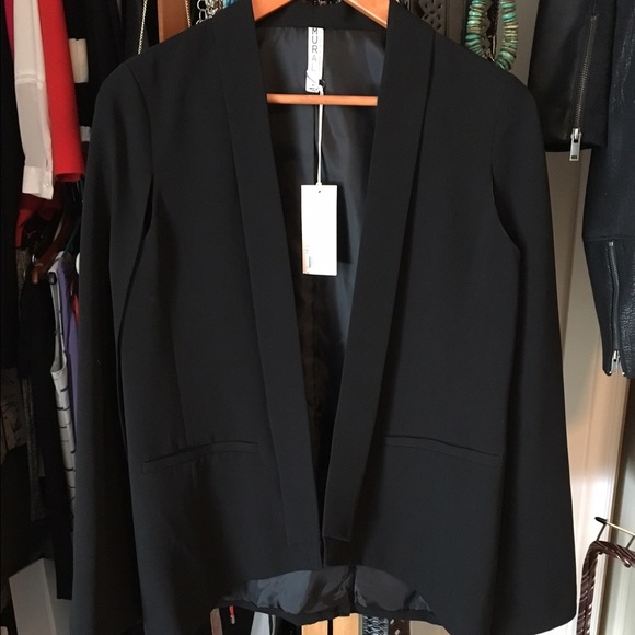 Mural Cape Blazer! NWT