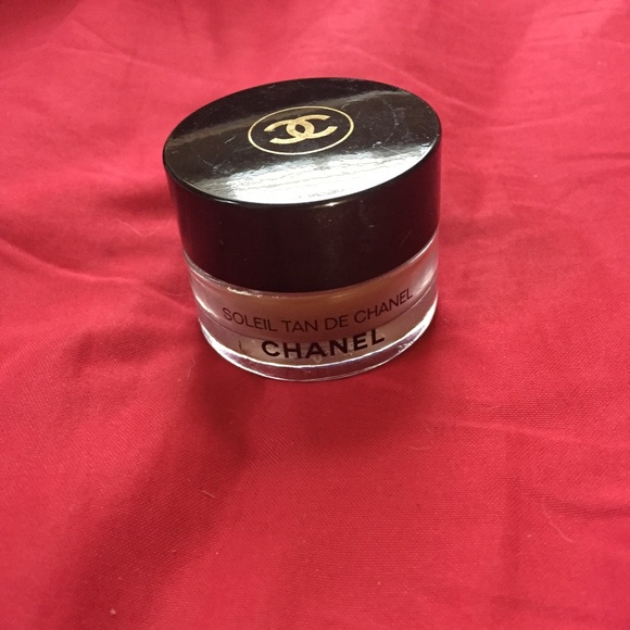 Chanel tan de soleil mini