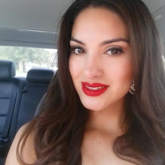 Meet your Posher, Erika