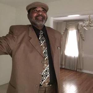 Meet your Posher, Johnny