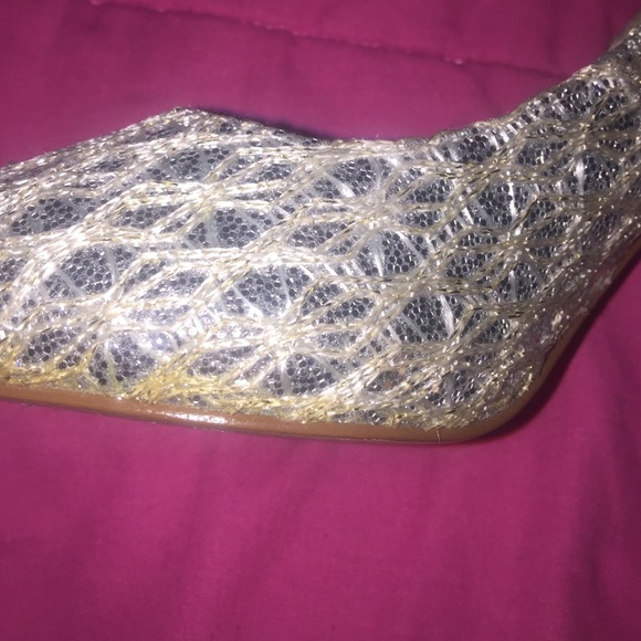 Heels - Picture 3 of 3